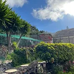 Casa Amarilla *